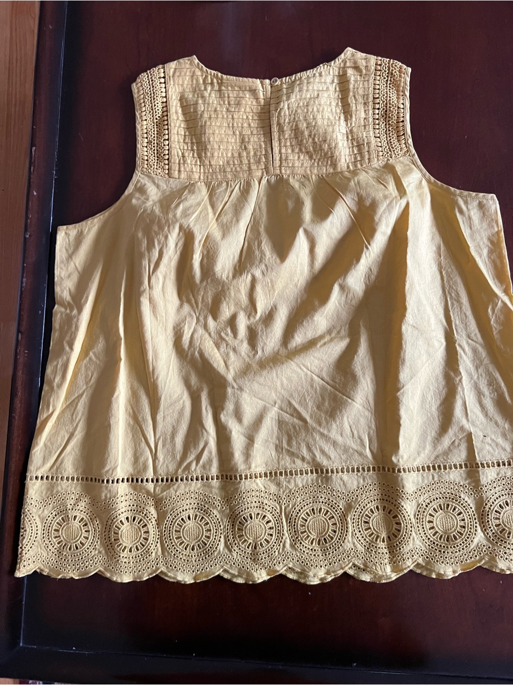J. Jill Yellow Eyelet Trim Sleeveless Cotton Top